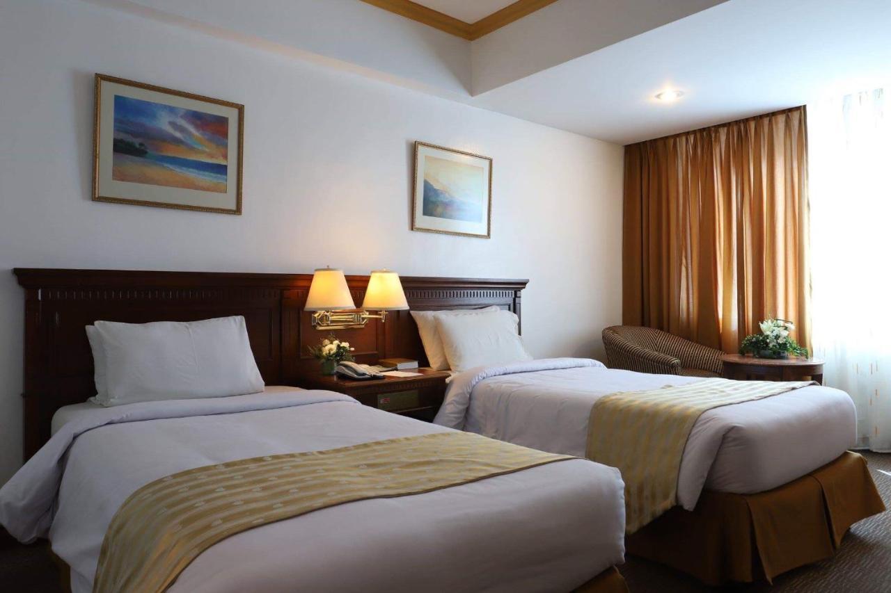 Tiara Oriental Hotel Makati City Eksteriør bilde