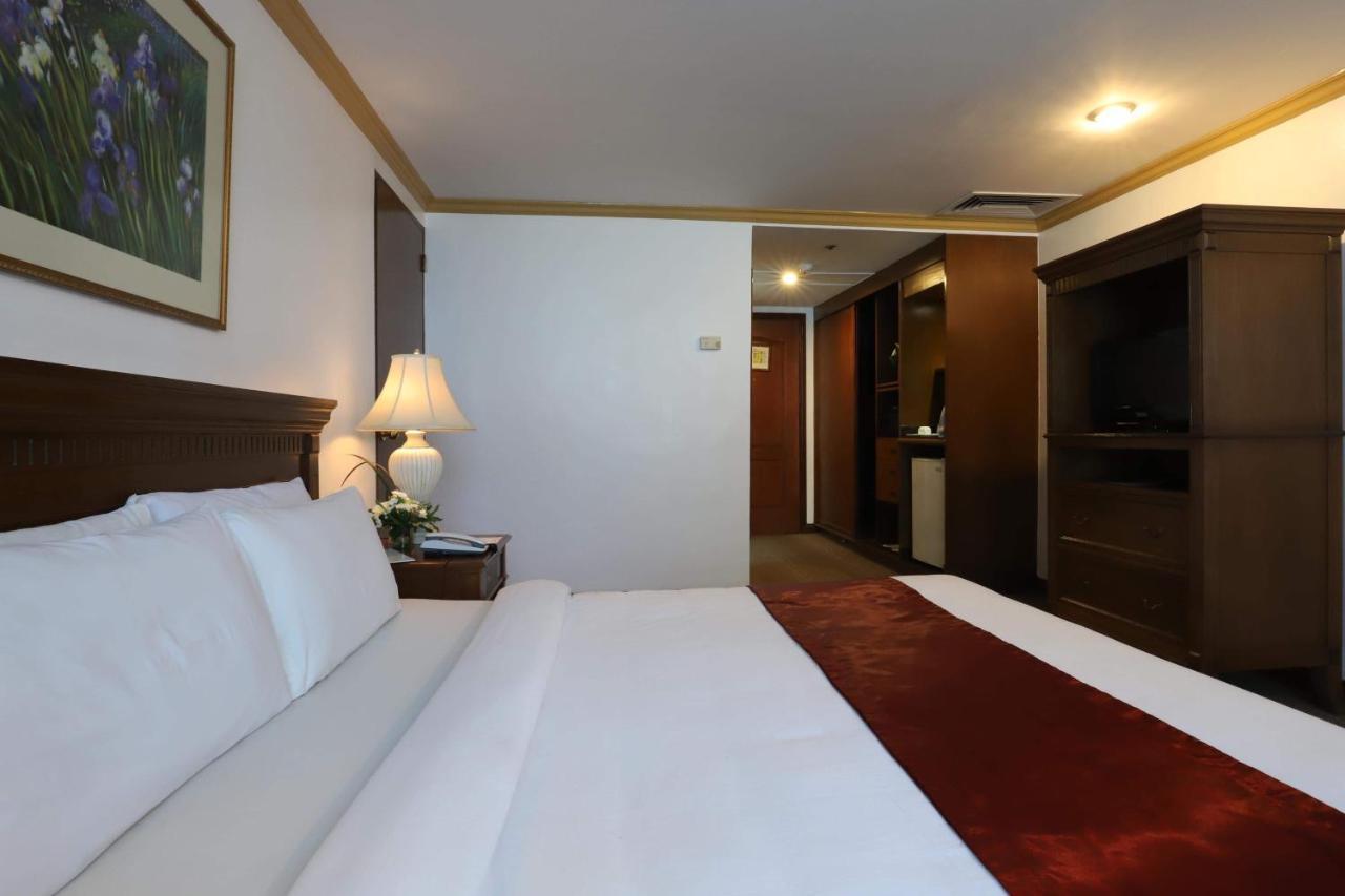 Tiara Oriental Hotel Makati City Eksteriør bilde